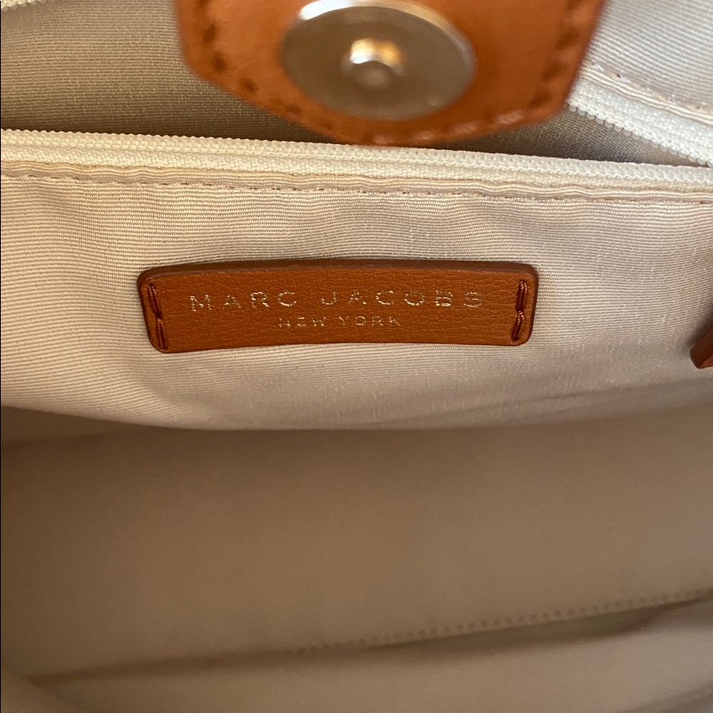 Marc Jacobs Brown Leather Tote Bag - Picture 4 of 11